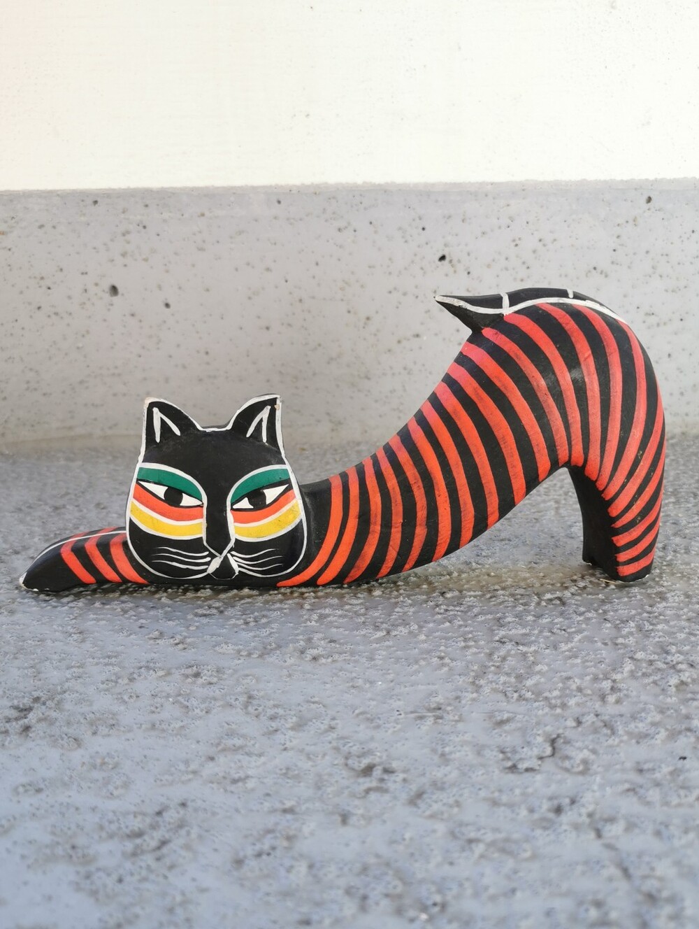 Vintage Folk Art Carved Wood Stretching Cat Figurine 9"